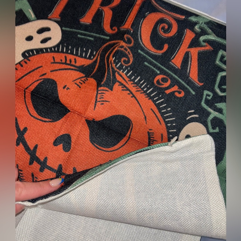2 New Halloween Throw Pillow Covers—Keep It Creepy - Picture 5 of 7